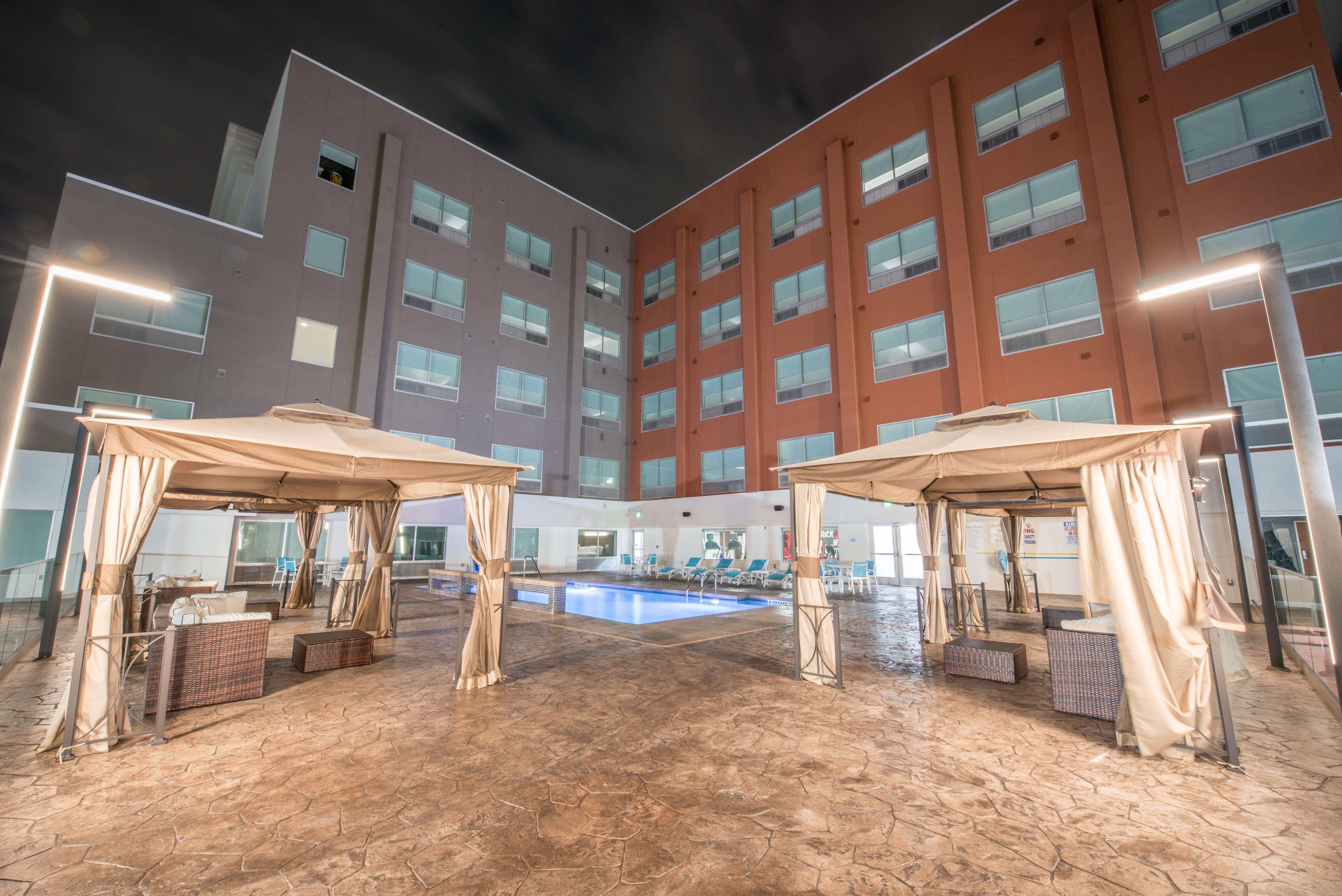 Holiday Inn Express & Suites - Houston Westchase - Westheimer By Ihg Экстерьер фото