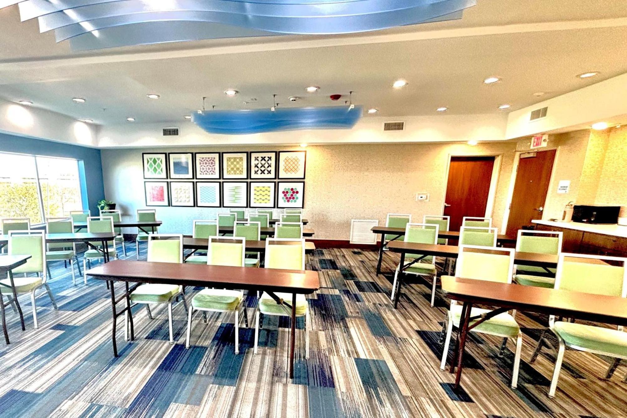 Holiday Inn Express & Suites - Houston Westchase - Westheimer By Ihg Экстерьер фото